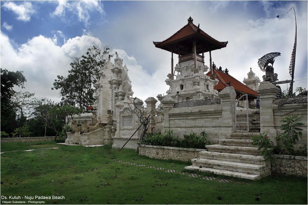The Wyn Villa Улувату Экстерьер фото